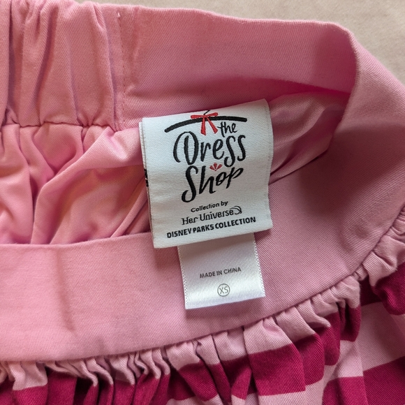 Alice In Wonderland skirt by Disney's The Dress Shop, pink XS - Picture 6 of 8